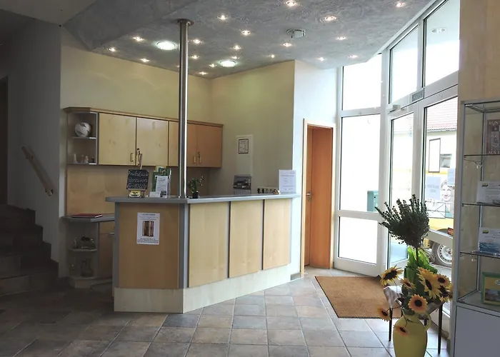 Schwalbennest Konukevi 3*