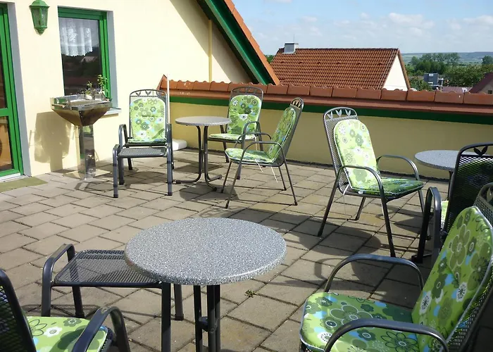 Schwalbennest Konukevi 3*